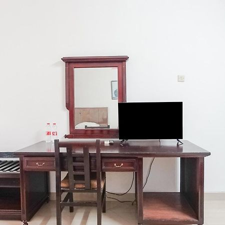 Hotel Oranjje Денпасар Екстериор снимка