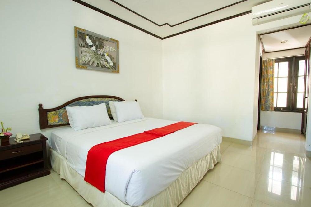 Hotel Oranjje Денпасар Екстериор снимка